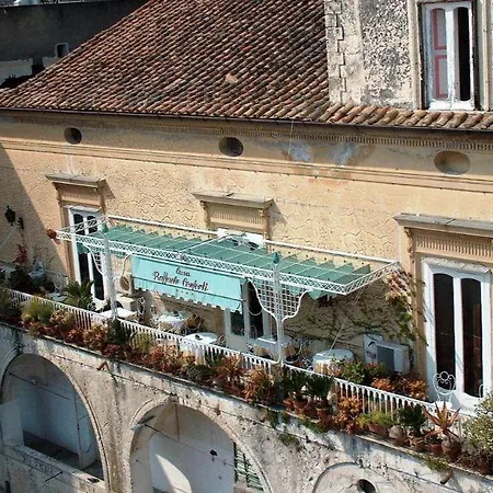Casa Raffaele Conforti Bed & Breakfast 3*