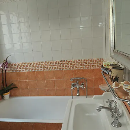 Casa Raffaele Conforti 3*