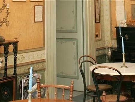 Casa Raffaele Conforti 3*