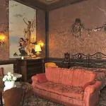 Casa Raffaele Conforti فندق
