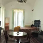 Casa Raffaele Conforti فندق 4*
