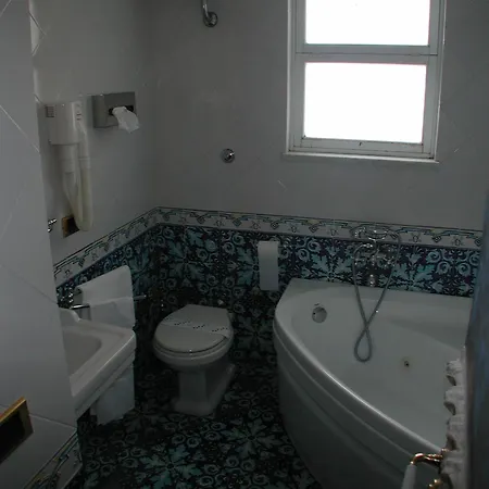 Hotel Casa Raffaele Conforti