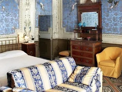 Casa Raffaele Conforti 4* Maiori