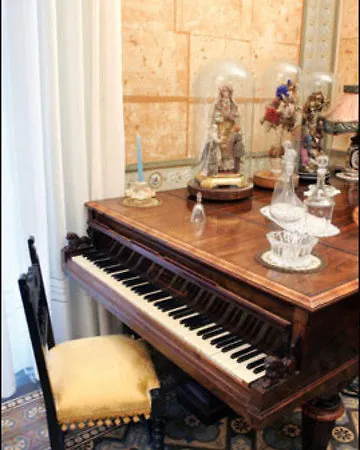 Casa Raffaele Conforti Hotel